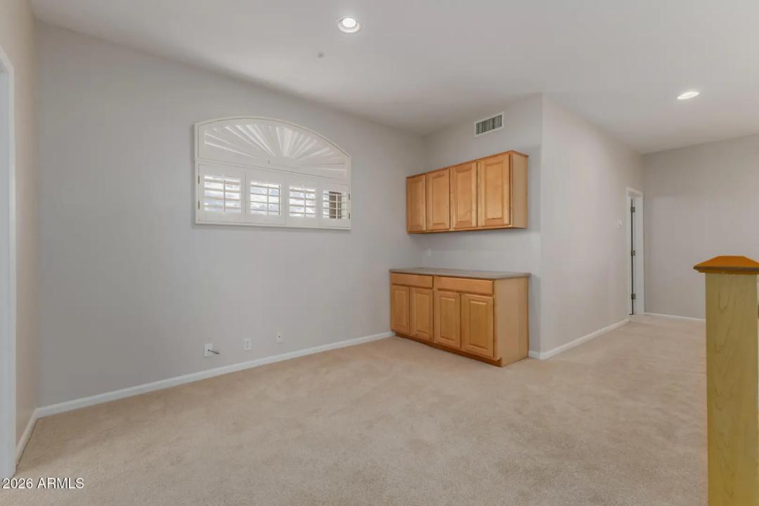 Real Estate Picture 25