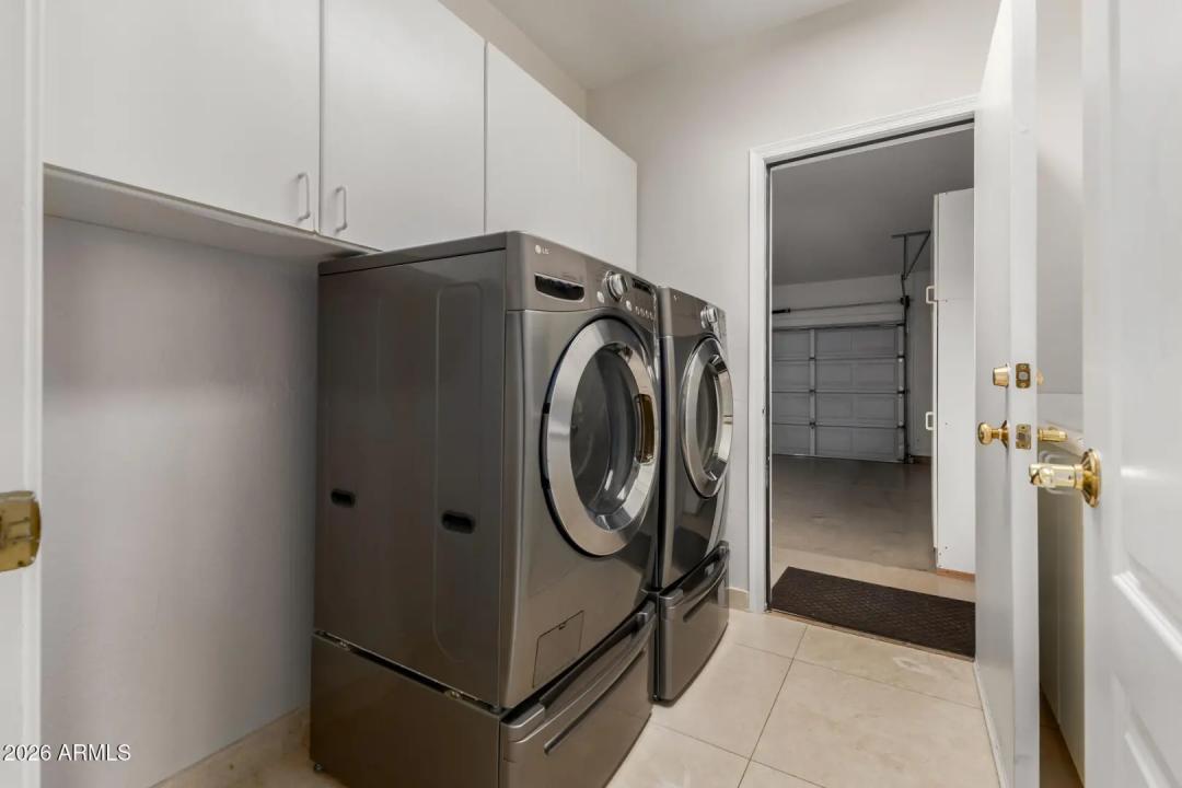 Real Estate Picture 46