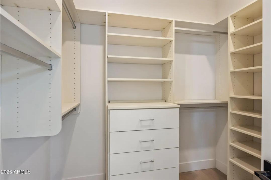 Real Estate Picture 27