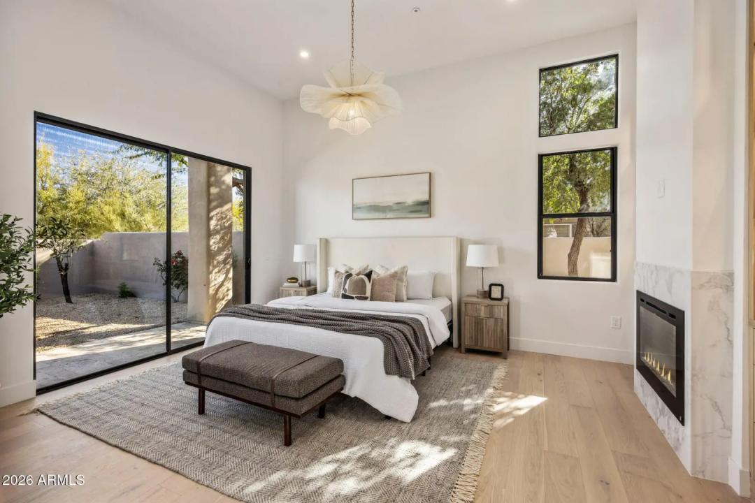 Real Estate Picture 21