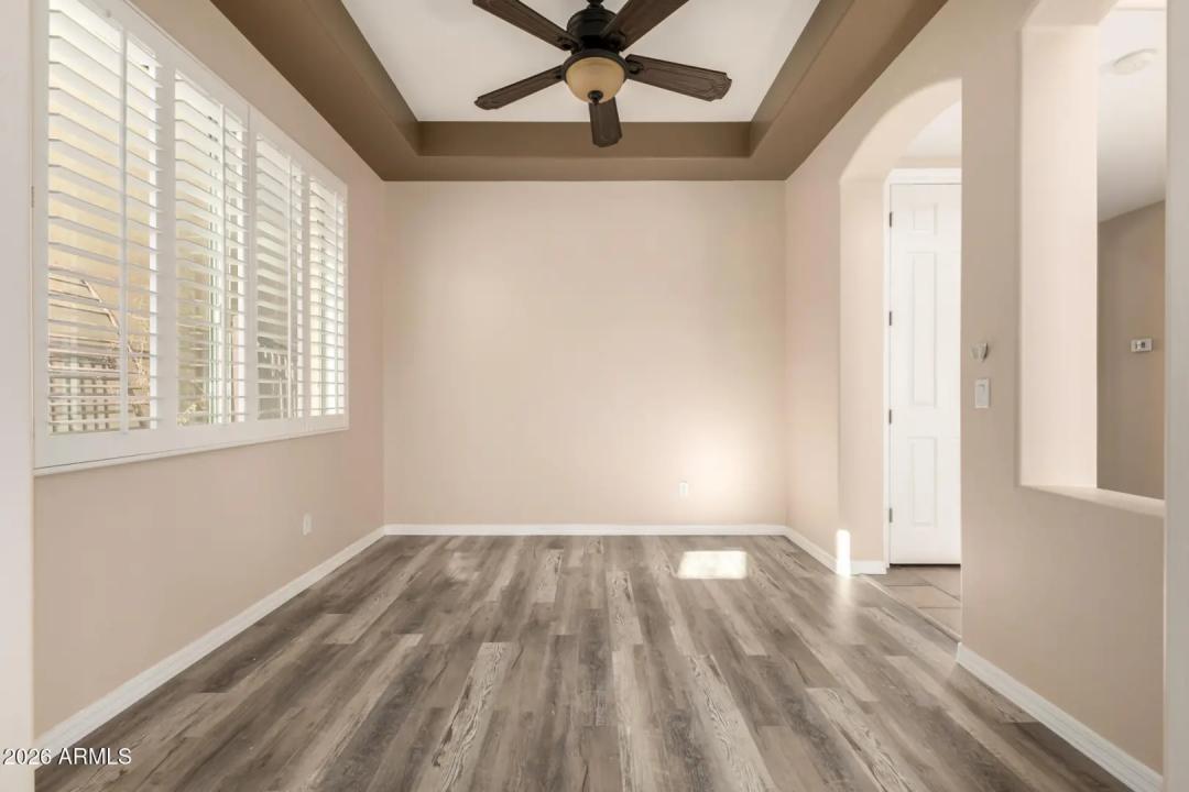 Real Estate Picture 10