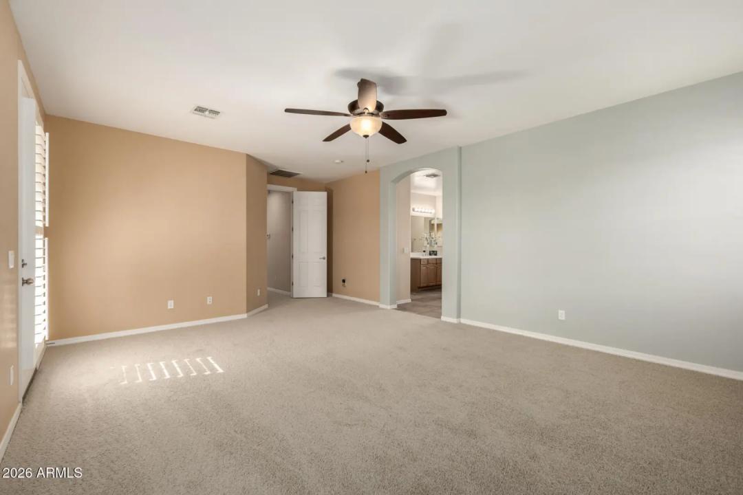 Real Estate Picture 27