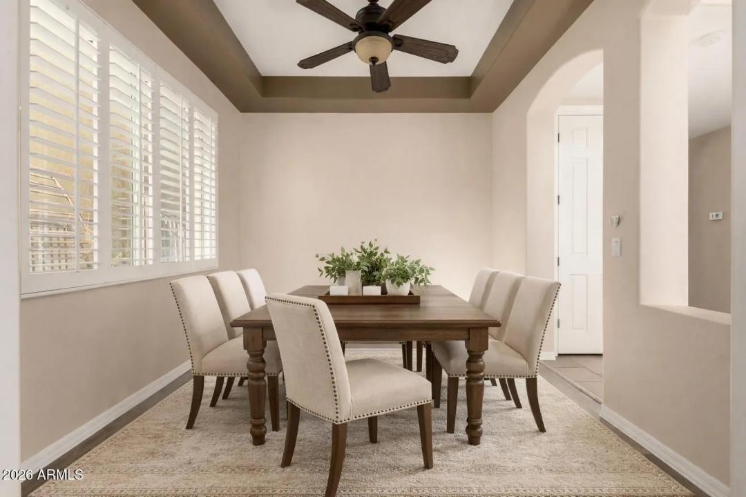 Real Estate Picture 9