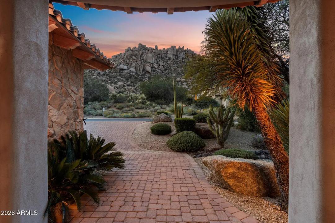 Real Estate Picture 49