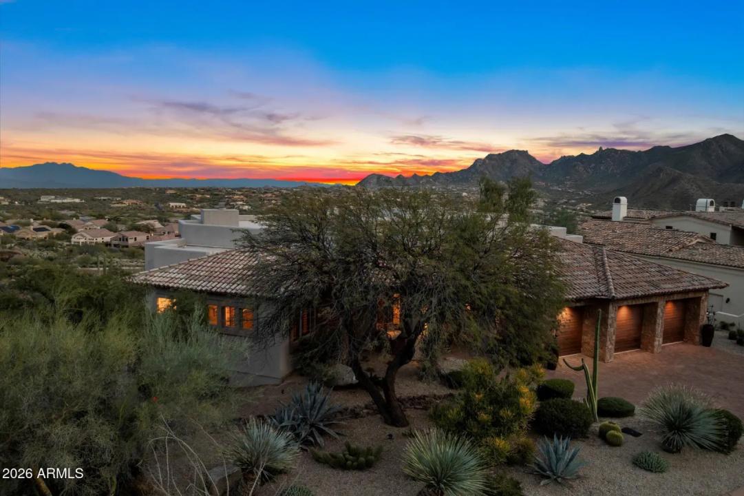Real Estate Picture 5