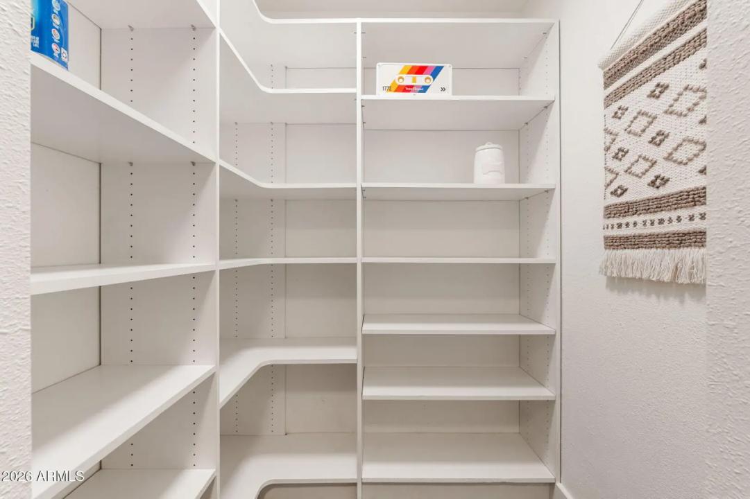 Real Estate Picture 36