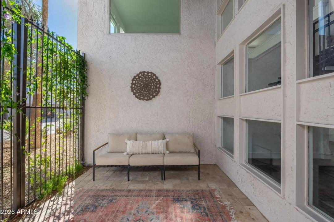 Real Estate Picture 40