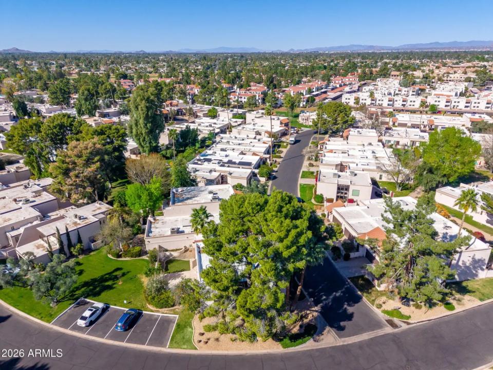 Real Estate Picture 48