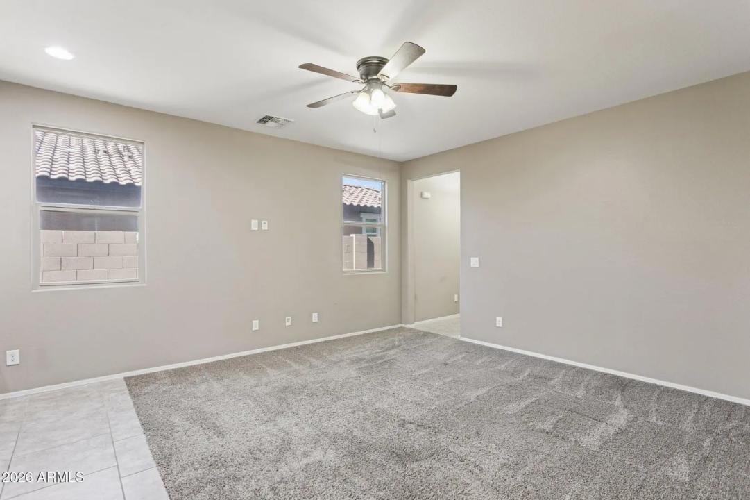 Real Estate Picture 37