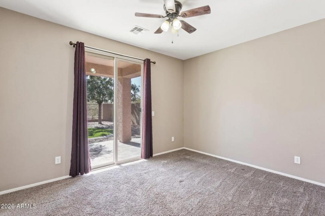 Real Estate Picture 40