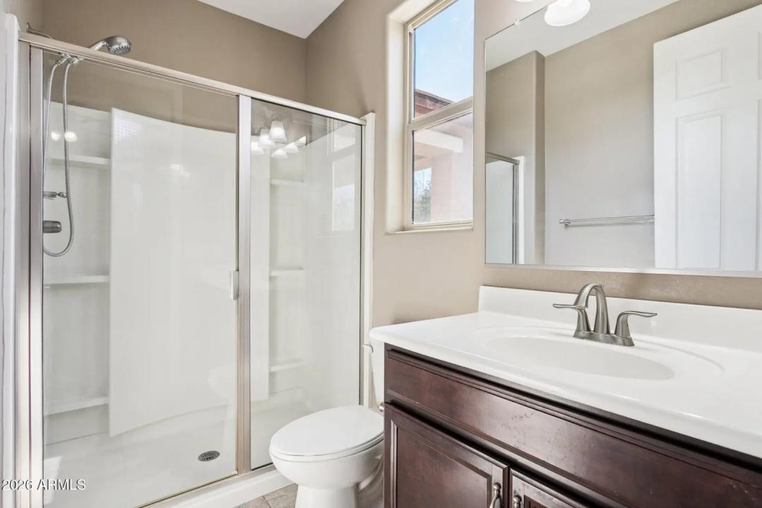 Real Estate Picture 42