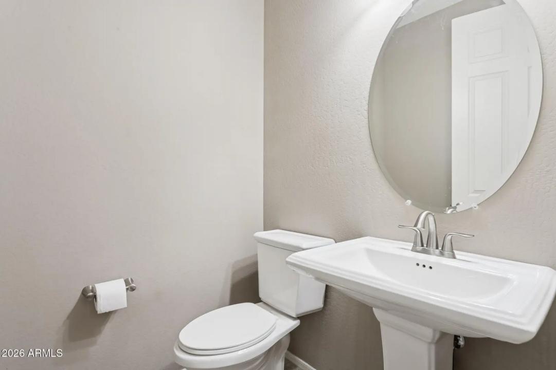 Real Estate Picture 44