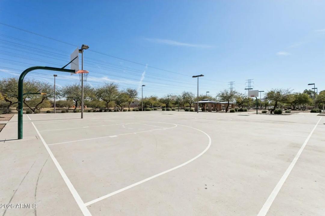 Real Estate Picture 54