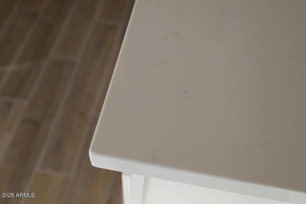 Real Estate Picture 9