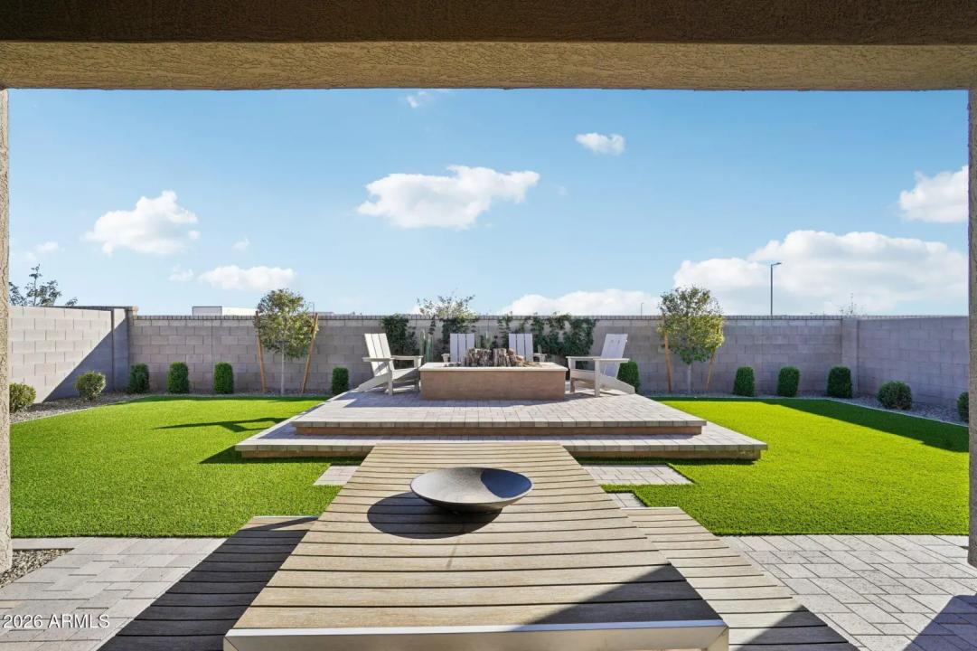 Real Estate Picture 37