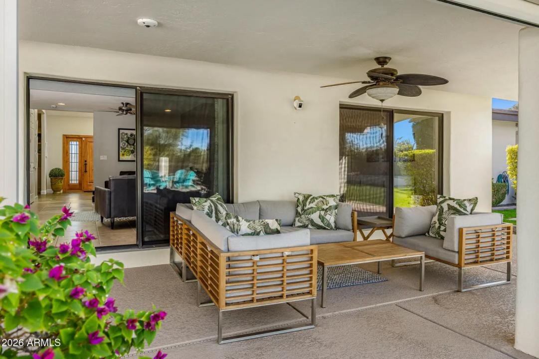 Real Estate Picture 19