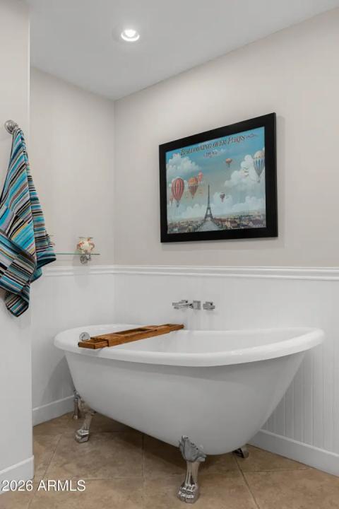 Real Estate Picture 16