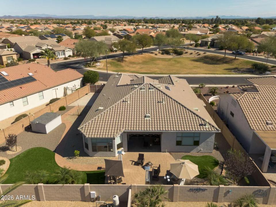 Real Estate Picture 2