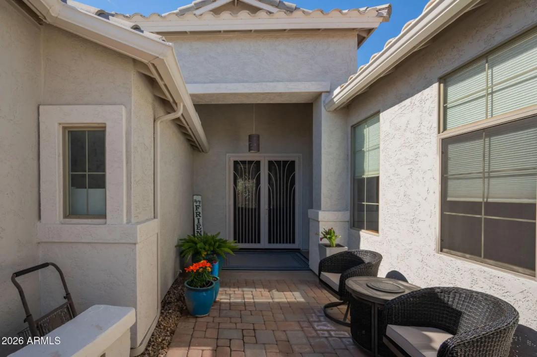 Real Estate Picture 22