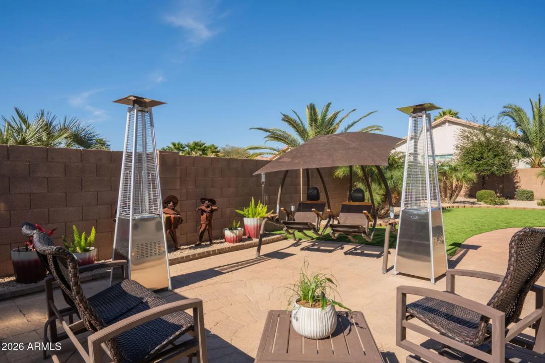 Real Estate Picture 19