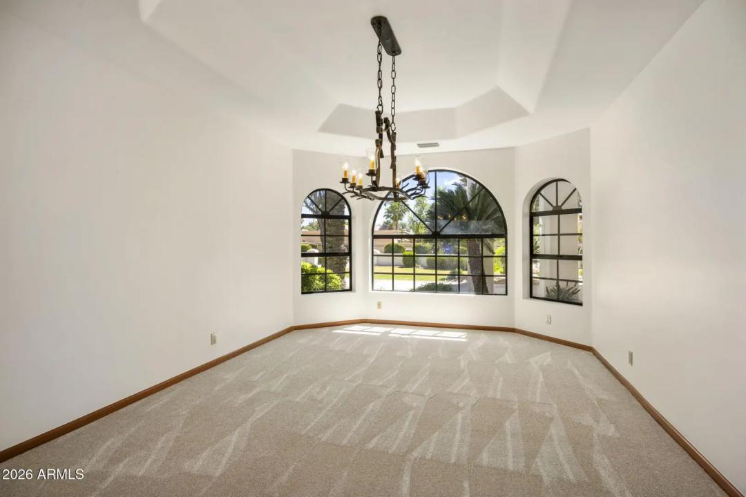 Real Estate Picture 17