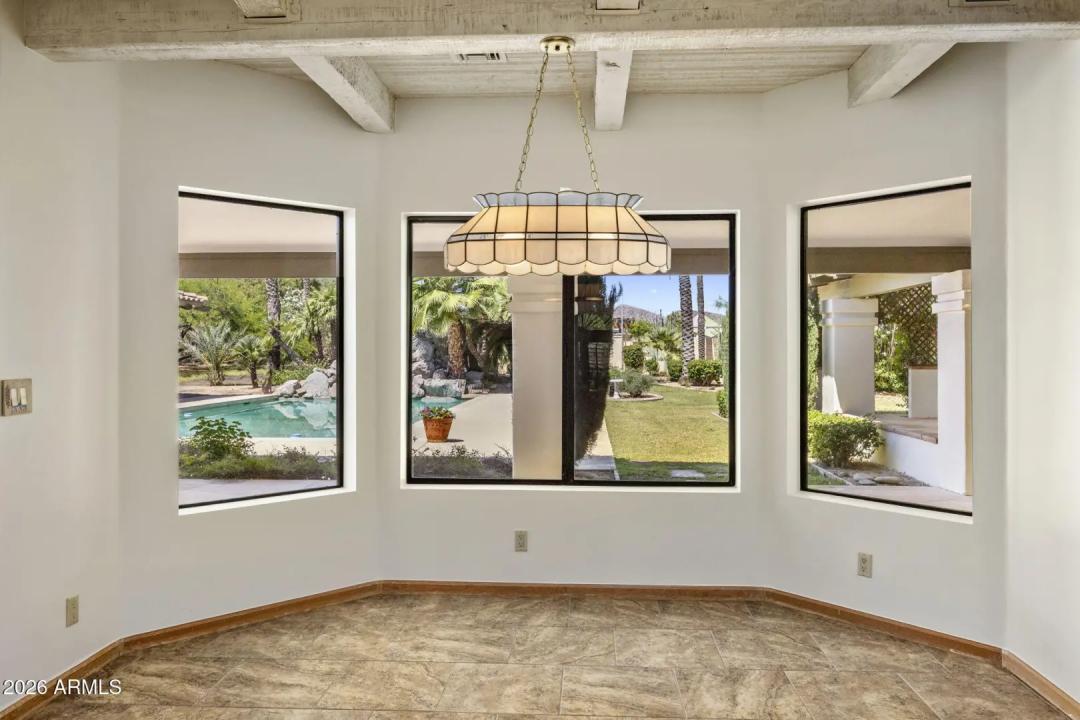 Real Estate Picture 20