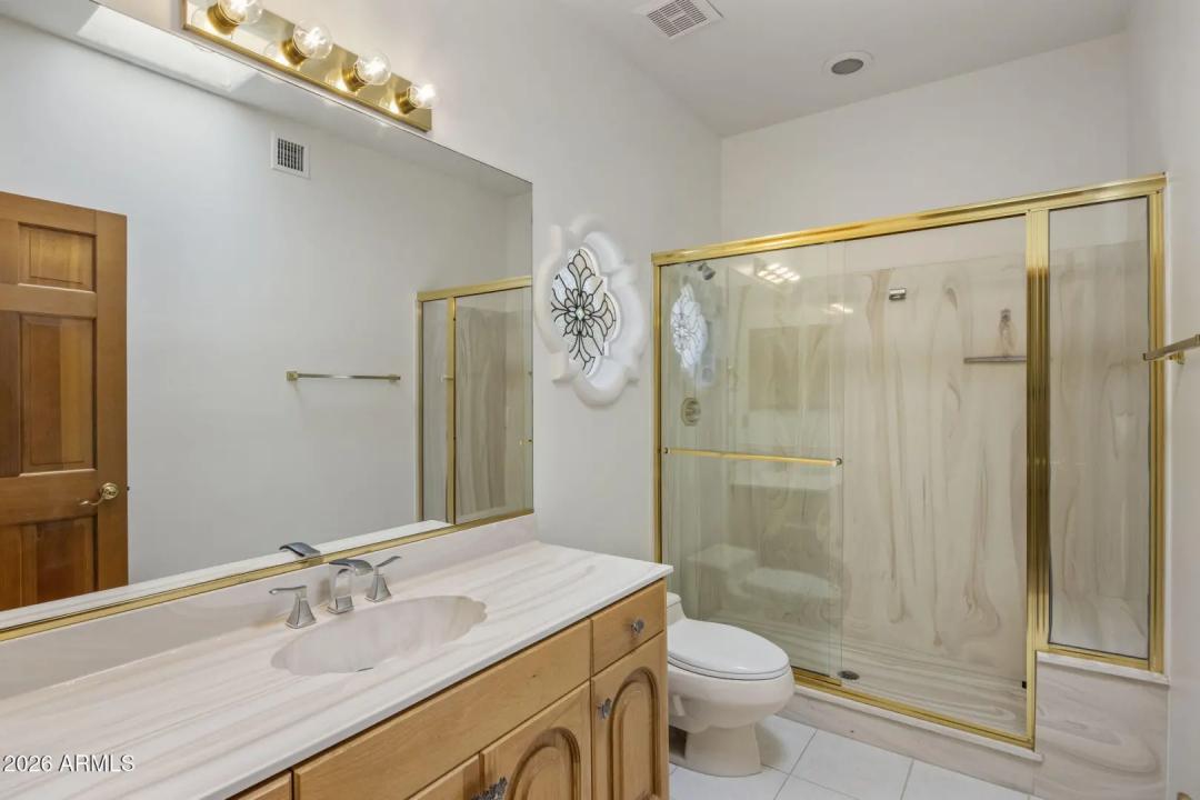 Real Estate Picture 26