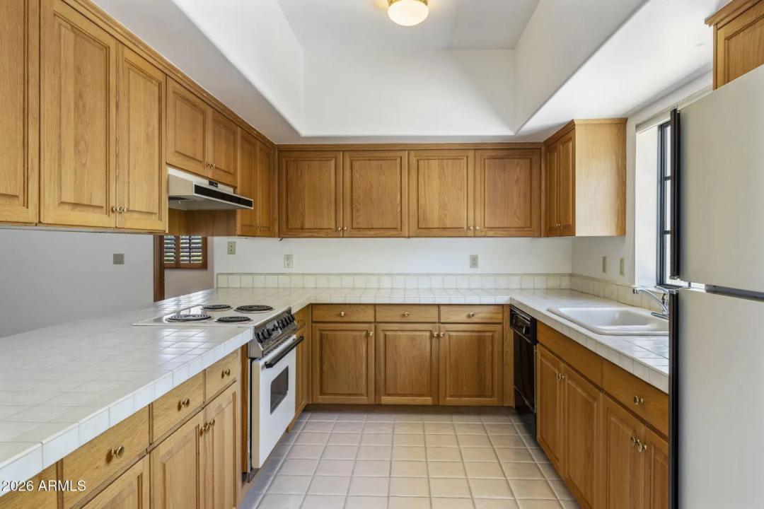 Real Estate Picture 31