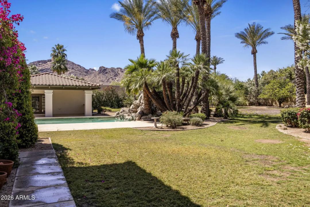 Real Estate Picture 42