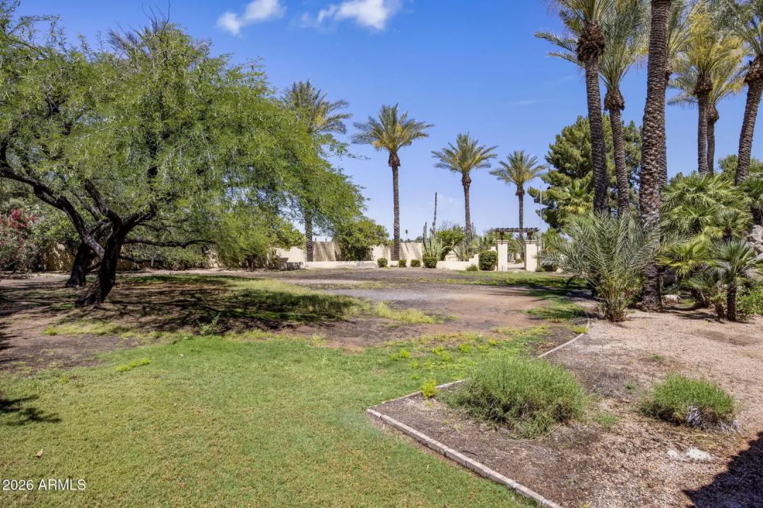 Real Estate Picture 45