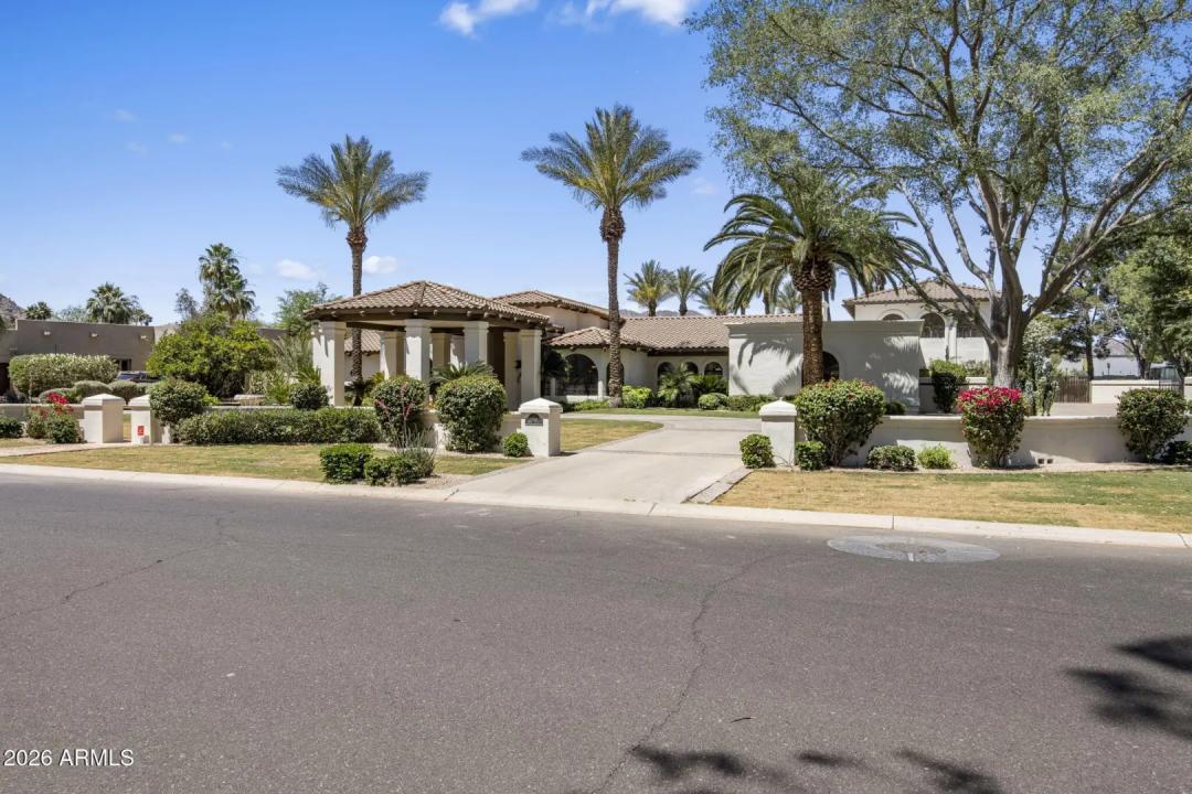 Real Estate Picture 2