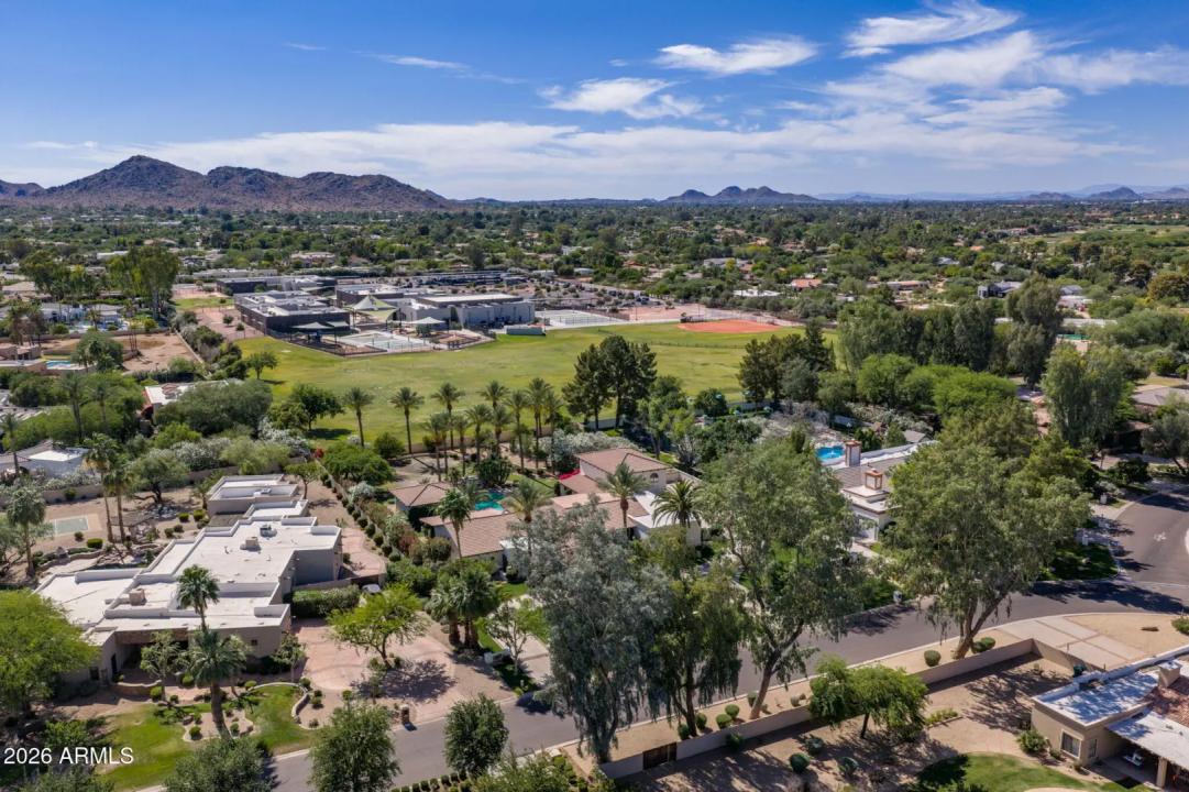 Real Estate Picture 54