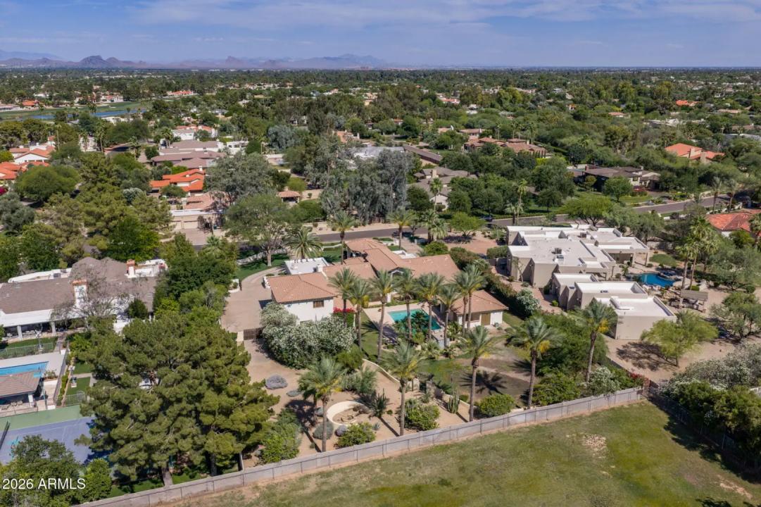 Real Estate Picture 70