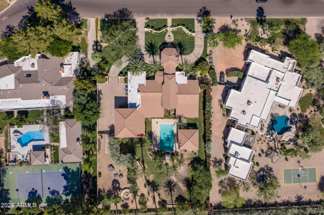 Real Estate Picture 75
