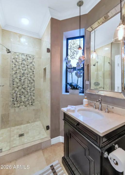 Real Estate Picture 33