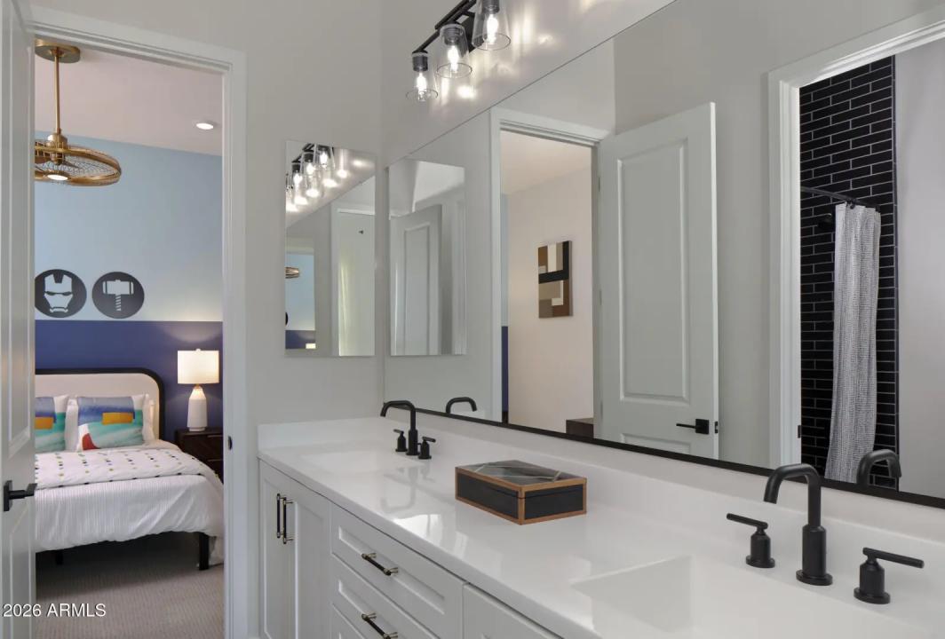 Real Estate Picture 2