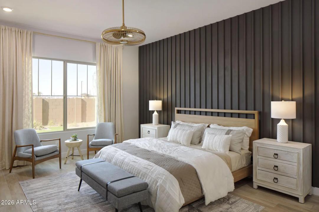 Real Estate Picture 8