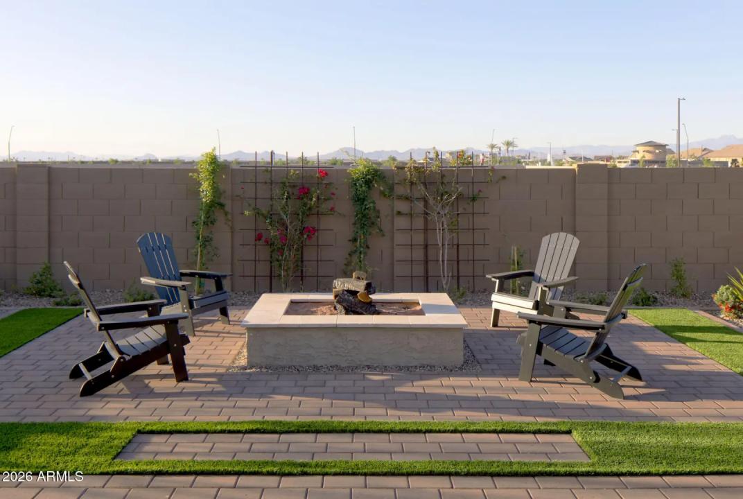 Real Estate Picture 13