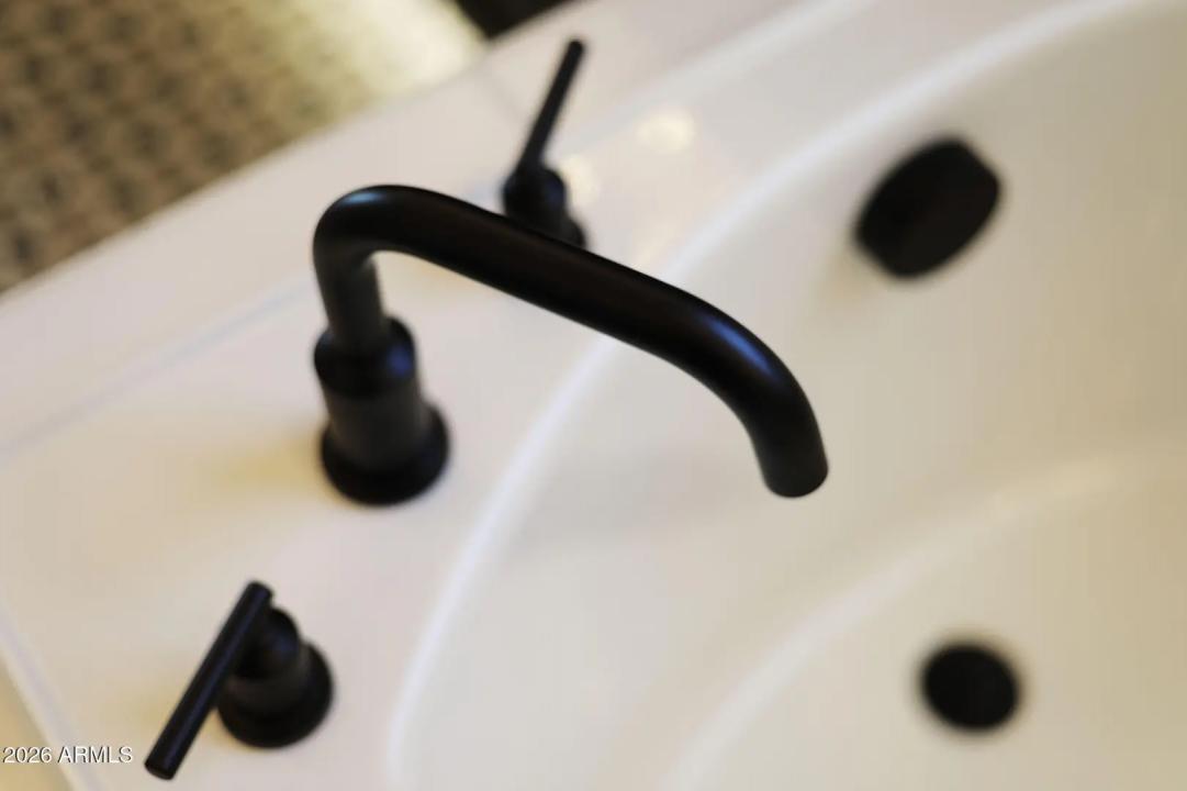 Real Estate Picture 21