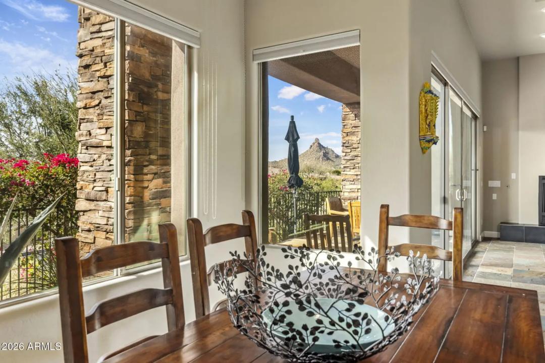 Real Estate Picture 12