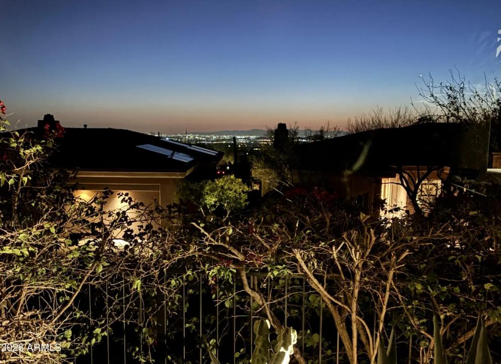 Real Estate Picture 30