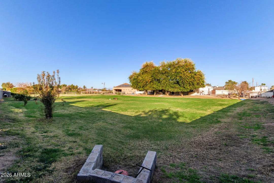 Real Estate Picture 47