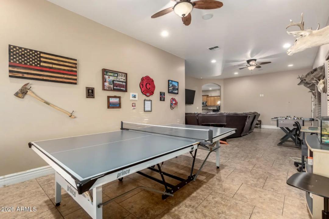 Real Estate Picture 24