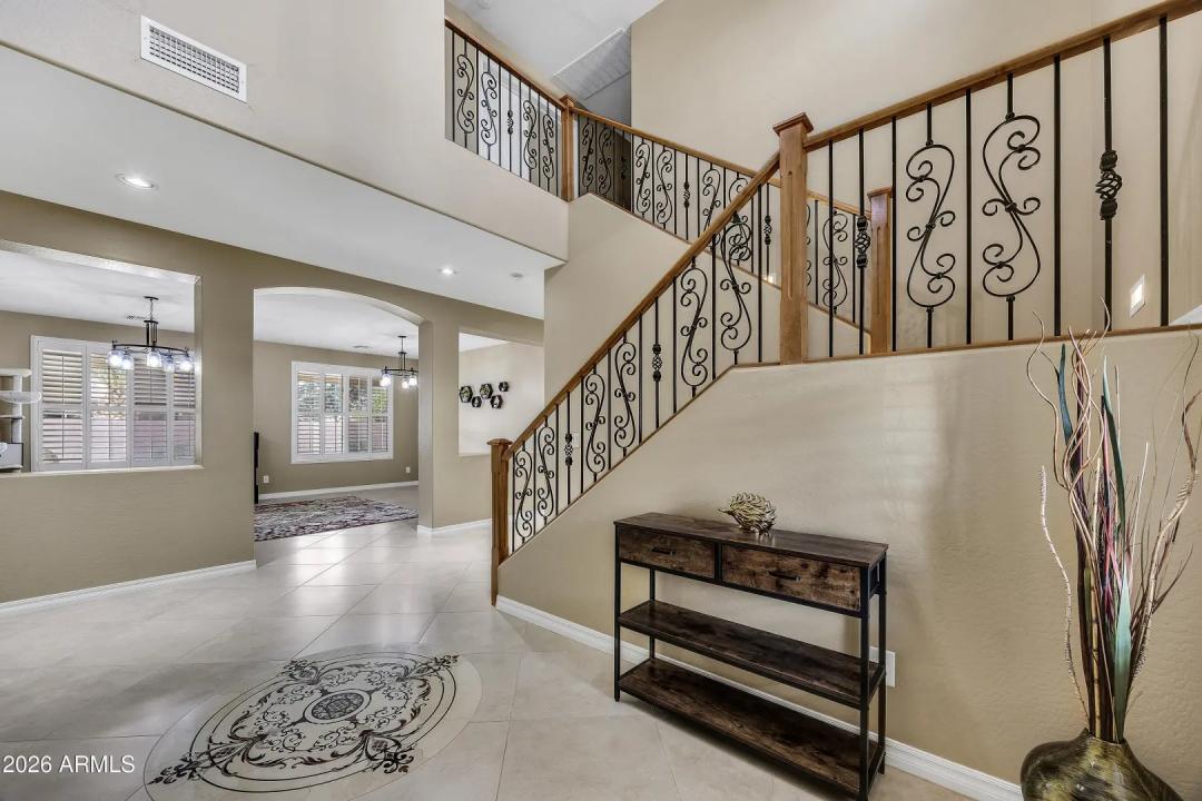 Real Estate Picture 2