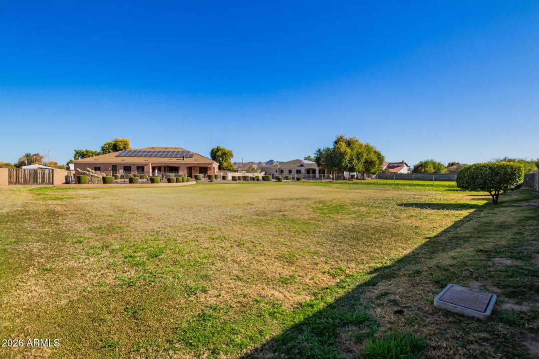 Real Estate Picture 49