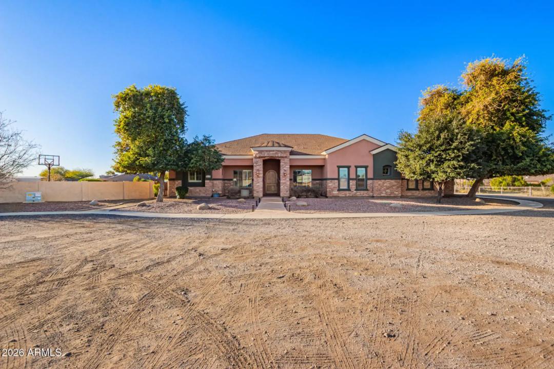 Real Estate Picture 2