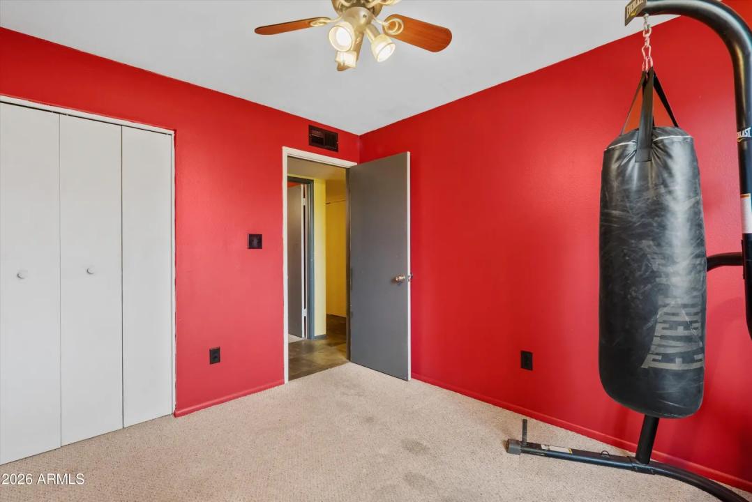 Real Estate Picture 15