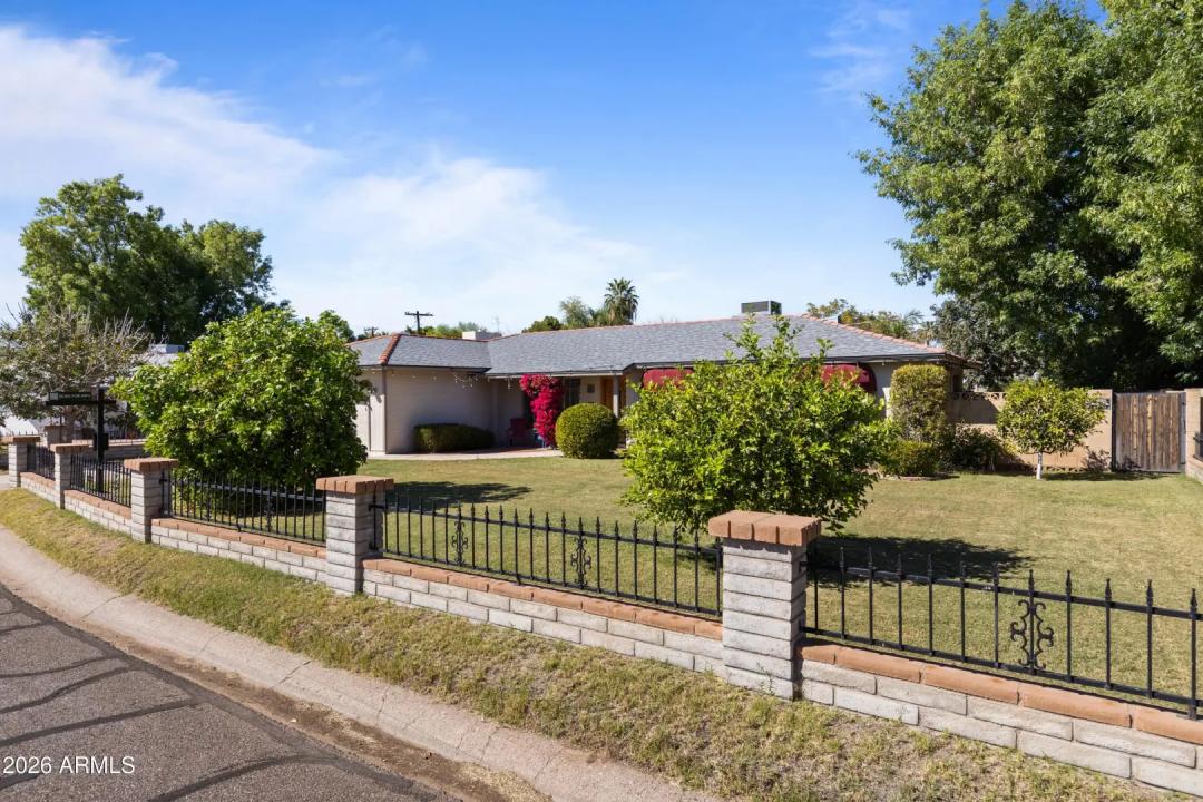 Real Estate Picture 35