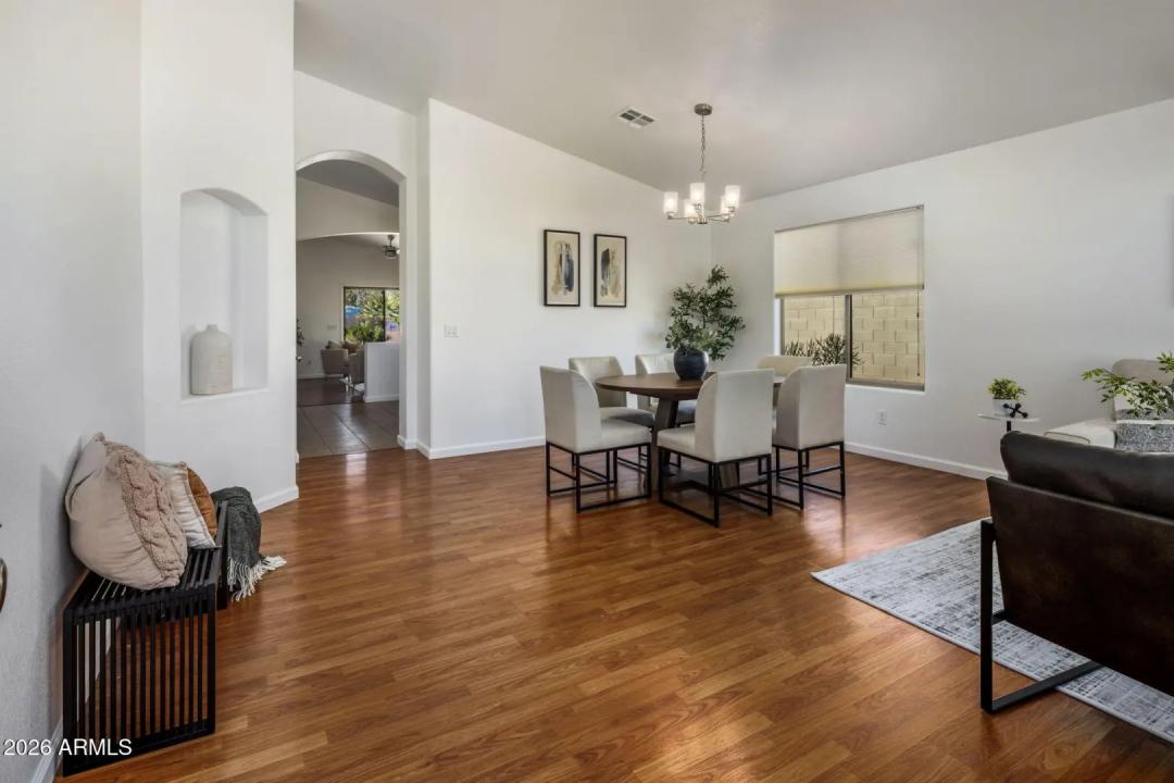 Real Estate Picture 2