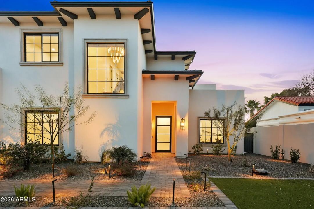 Real Estate Picture 2